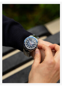 Men's Solar Watch Silver Blue Dial Silver Stainless Steel Bracelet - Élysée x Pierre Lannier